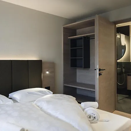 Haunold Homes 4*